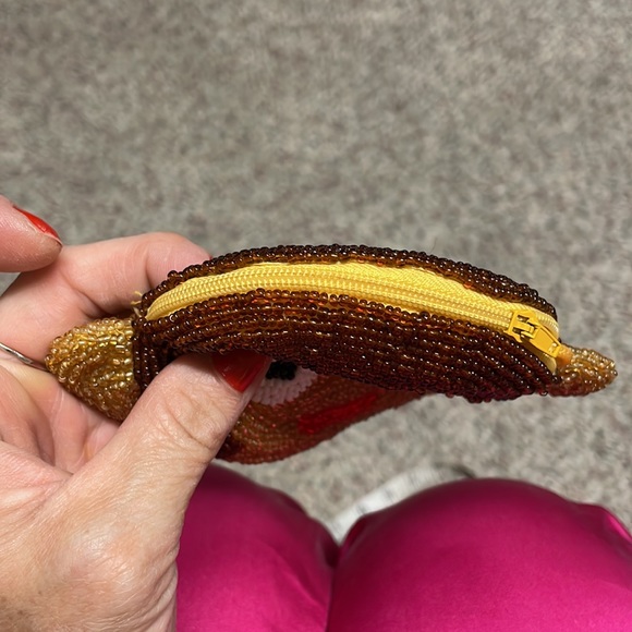 Beaded monkey head purse - Picture 2 of 7